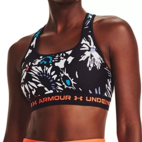 NWT Women's size S 2pc Under Armour bra and bike short set - Picture 5 of 8